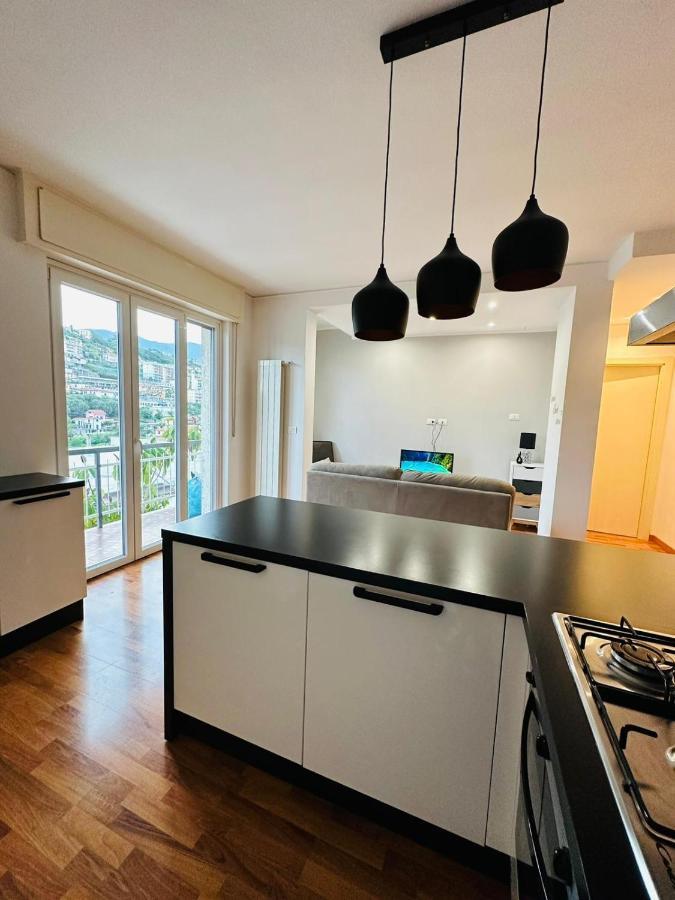サンレモLa Casa Di Nesyアパートメント エクステリア 写真